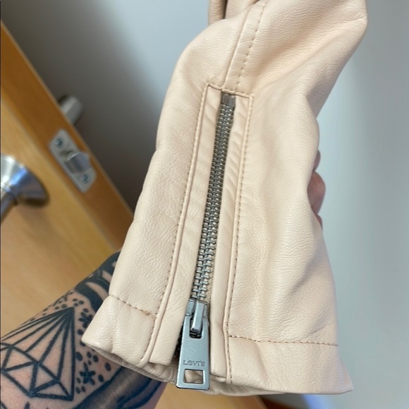 Levi's Pink FAUX Leather Moto Jacket with Asymmetrical Zipper - Picture 5 of 8